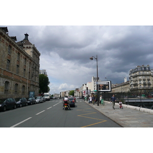 Photo France Paris Rue de Rome 2007-06 69