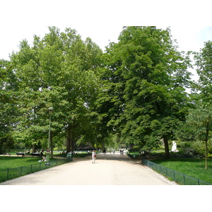 Photo France Paris Parc Monceau 2007-06 23