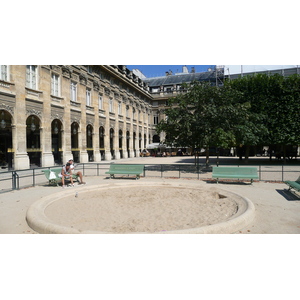 Photo France Paris Palais Royal 2007-08 14