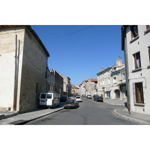 Photo France Tarascon 2008-04 65