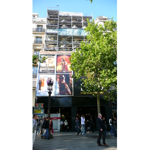 Photo France Paris Avenue des Champs Elysees 2007-04 141