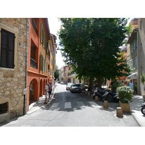 Photo France Vence Avenue H. Isnard 2007-07 13