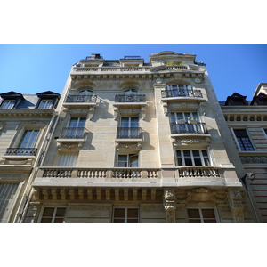 Photo France Paris 17eme Arrondissement Rue Fortuny 2007-09 20