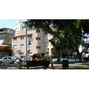Photo Israel Tel Aviv Rue Rothschild 2007-06 12