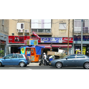 Photo Israel Tel Aviv Rue Ibn Gvirol 2007-06 15
