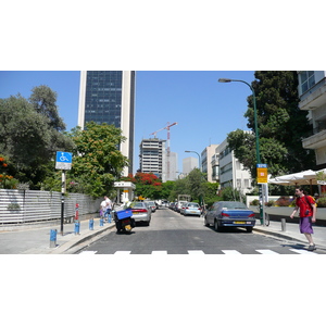 Photo Israel Tel Aviv Rue Ibn Gvirol 2007-06 26