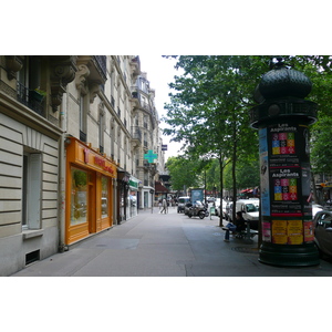 Photo France Paris Avenue Niel 2007-06 49