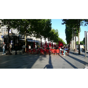 Photo France Paris Avenue des Champs Elysees 2007-04 77