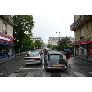 Photo France Paris Rue de Rome 2007-06 17