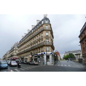 Photo France Paris Rue de Rome 2007-06 6
