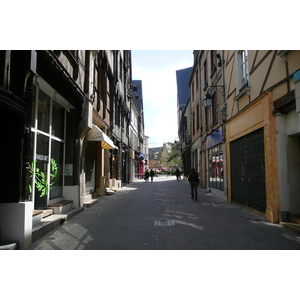 Photo France Bourges 2008-04 53