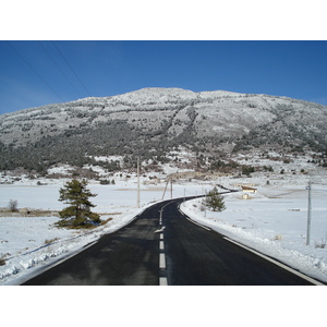 Photo France Route de Coursegoule à Gréolières les neiges 2007-01 94