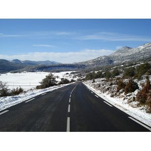 Photo France Route de Coursegoule à Gréolières les neiges 2007-01 33