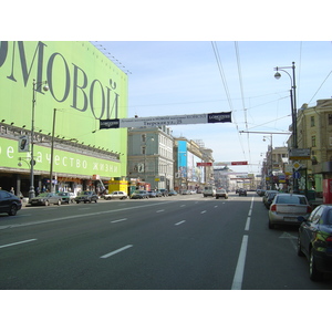 Photo Russie Moscou Rue Tverskaya 2005-04 139