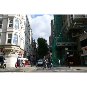 Photo Royaume-Uni Londres Tottenham Court Road 2007-09 44