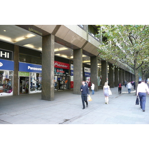 Photo Royaume-Uni Londres Tottenham Court Road 2007-09 38