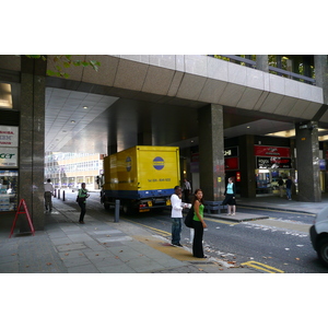 Photo Royaume-Uni Londres Tottenham Court Road 2007-09 25