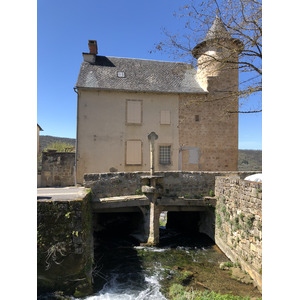 Photo France Salles la Source 2018-04 65