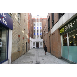 Photo Royaume-Uni Londres Tottenham Court Road 2007-09 67