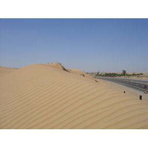 Photo Émirats arabes unis Route aux environs de Ajman 2005-03 7