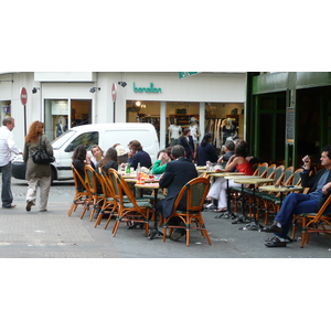 Photo France Paris 17eme Arrondissement Rue de Lévis 2007-05 27