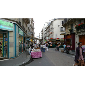 Photo France Paris 17eme Arrondissement Rue de Lévis 2007-05 8