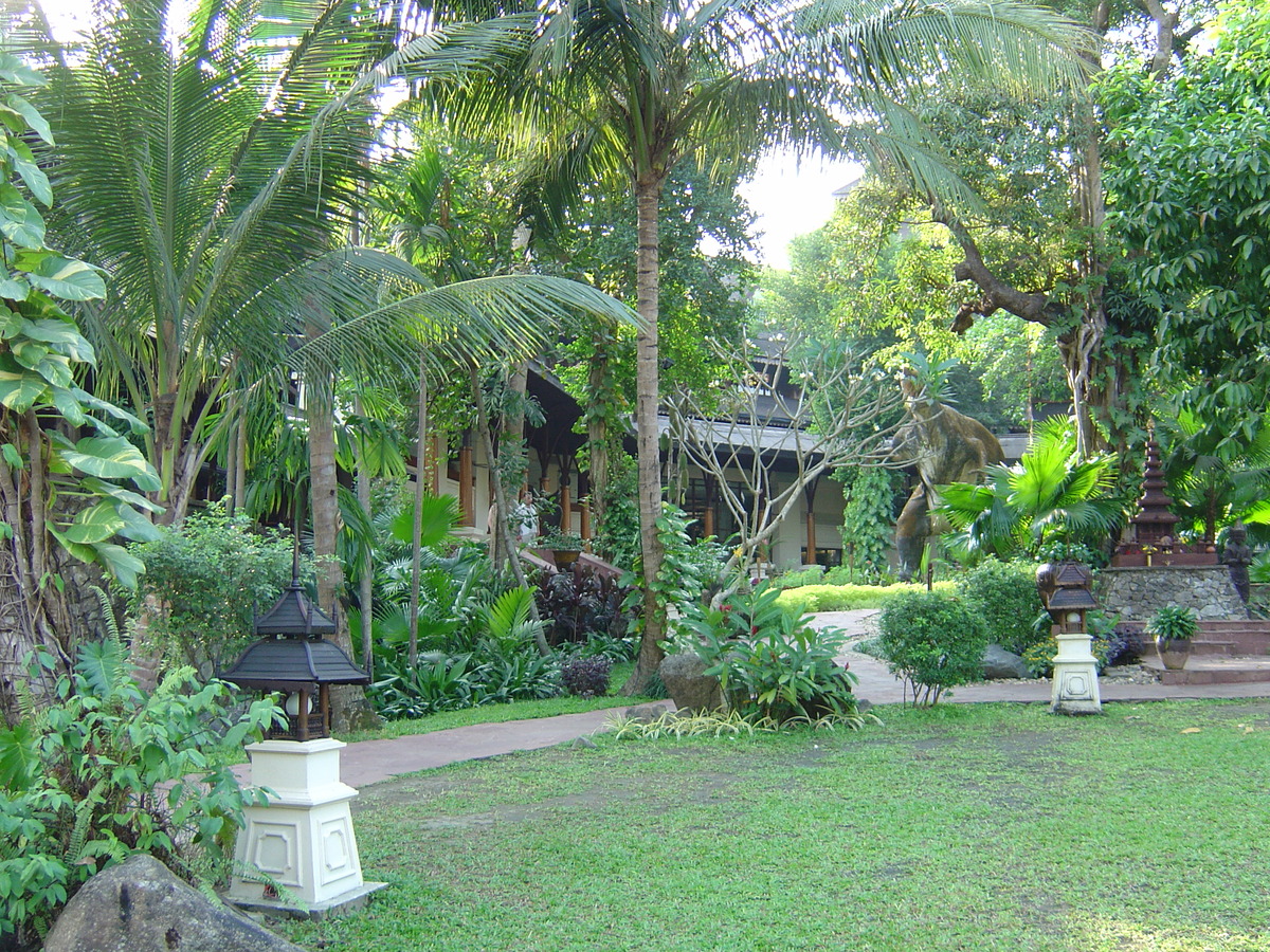 Photo Birmanie (Myanmar) Rangoun Hotel Kandawgyi Palace 2005-01 20