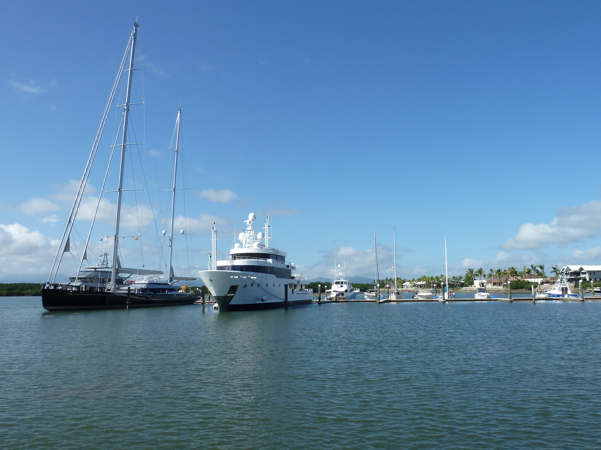 Photo Îles Fidji Port Denarau 2010-05 90