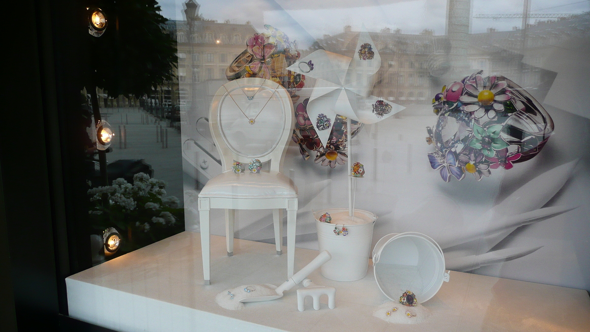 Photo France Paris Place Vendome 2007-07 44