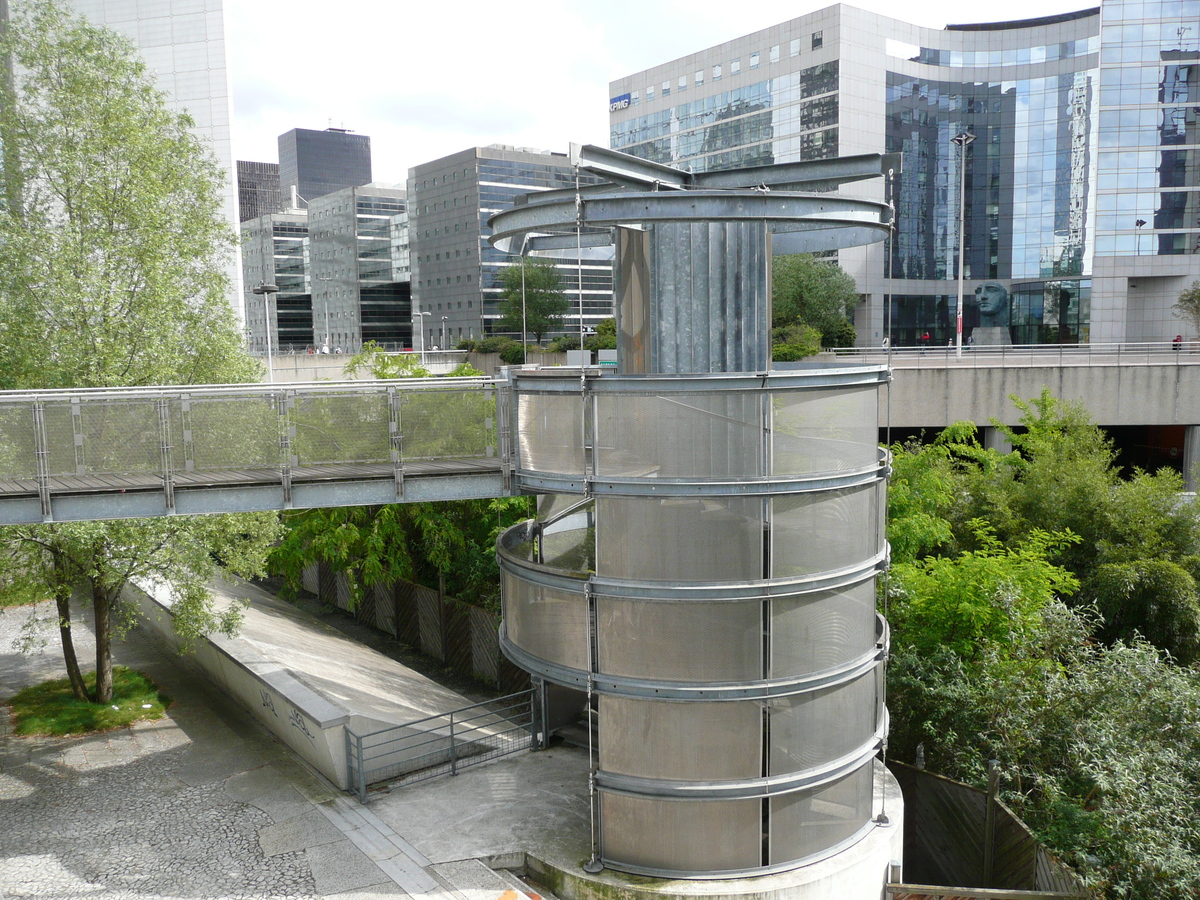 Photo France Paris La Defense 2007-05 229
