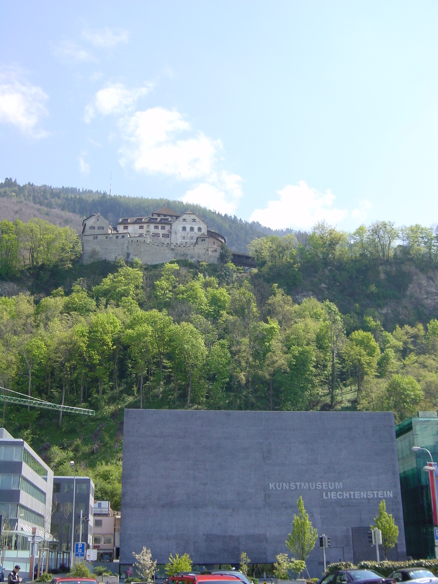 Photo Liechtenstein Vaduz 2002-04 4