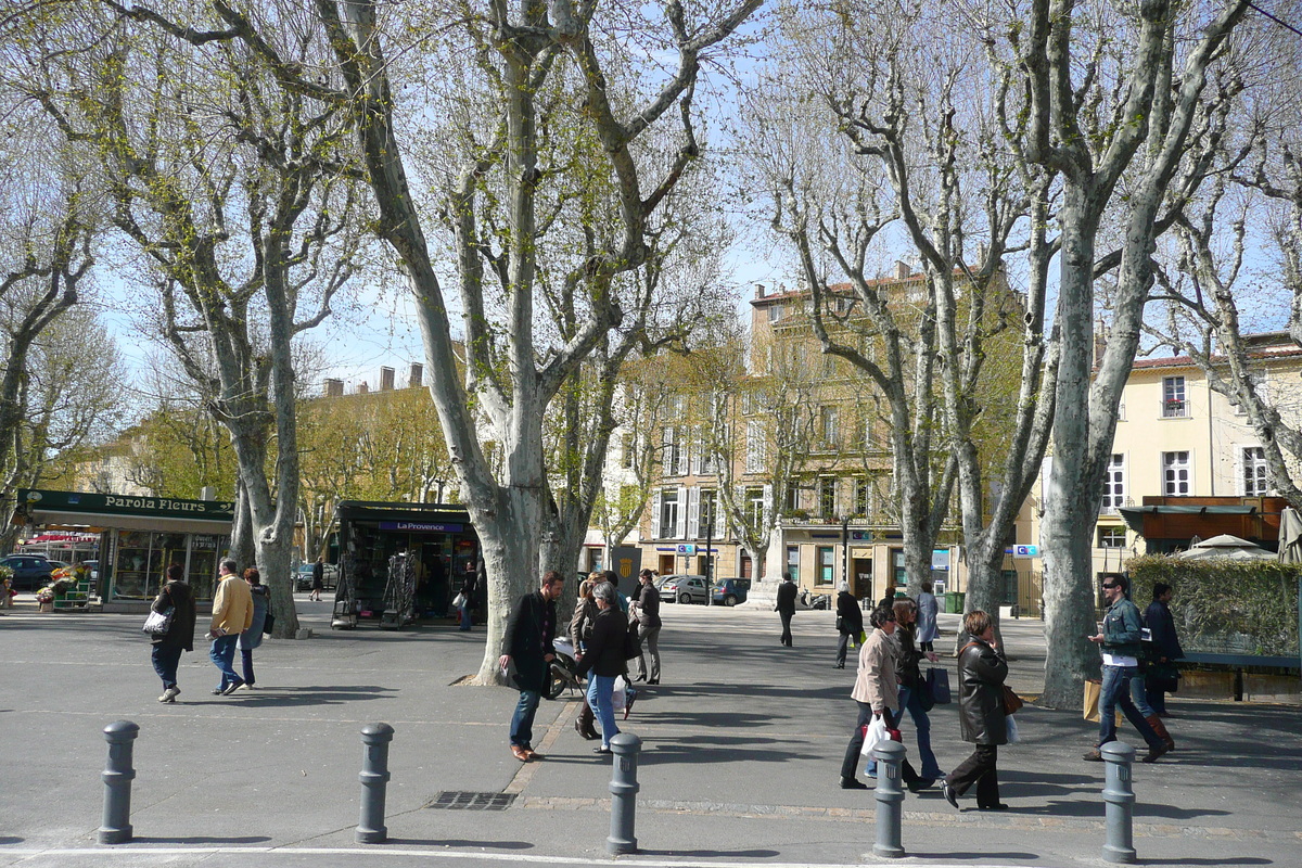 Photo France Aix en Provence Place du Général de Gaulle 2008-04 15