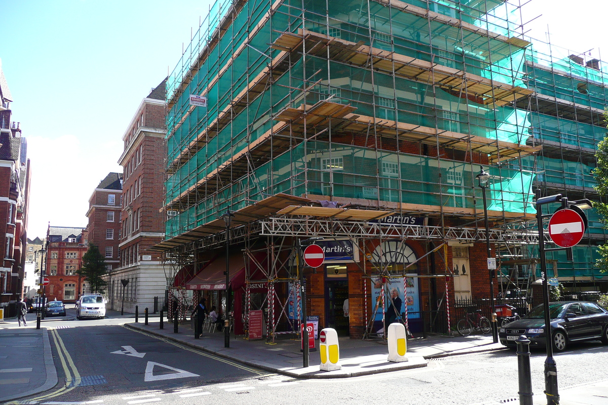 Photo Royaume-Uni Londres Rue WeighHouse 2007-09 15