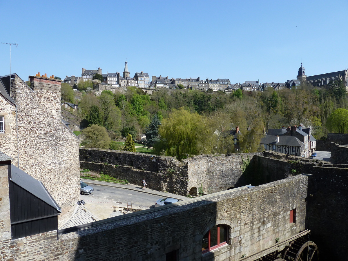 Photo France Fougères 2010-04 40