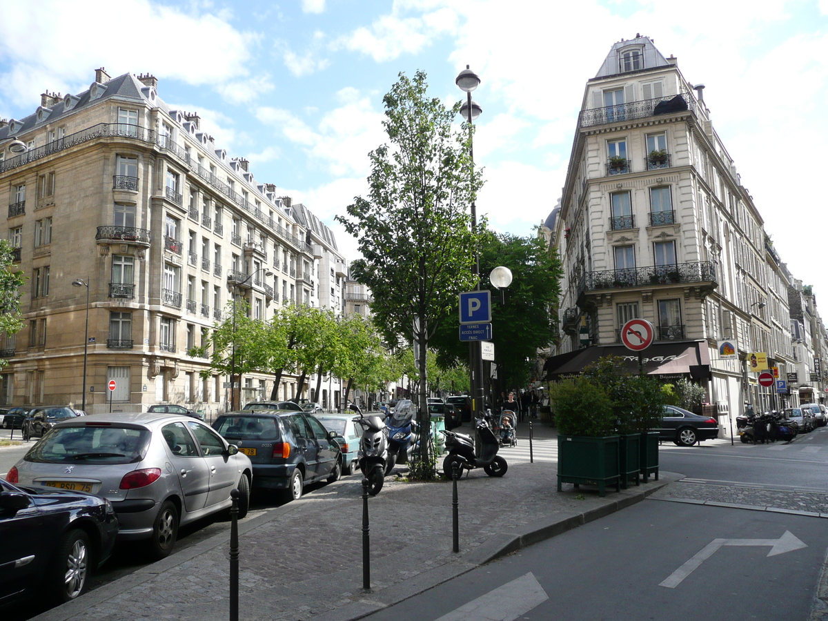 Photo France Paris 17eme Arrondissement Avenue de Wagram 2007-05 43