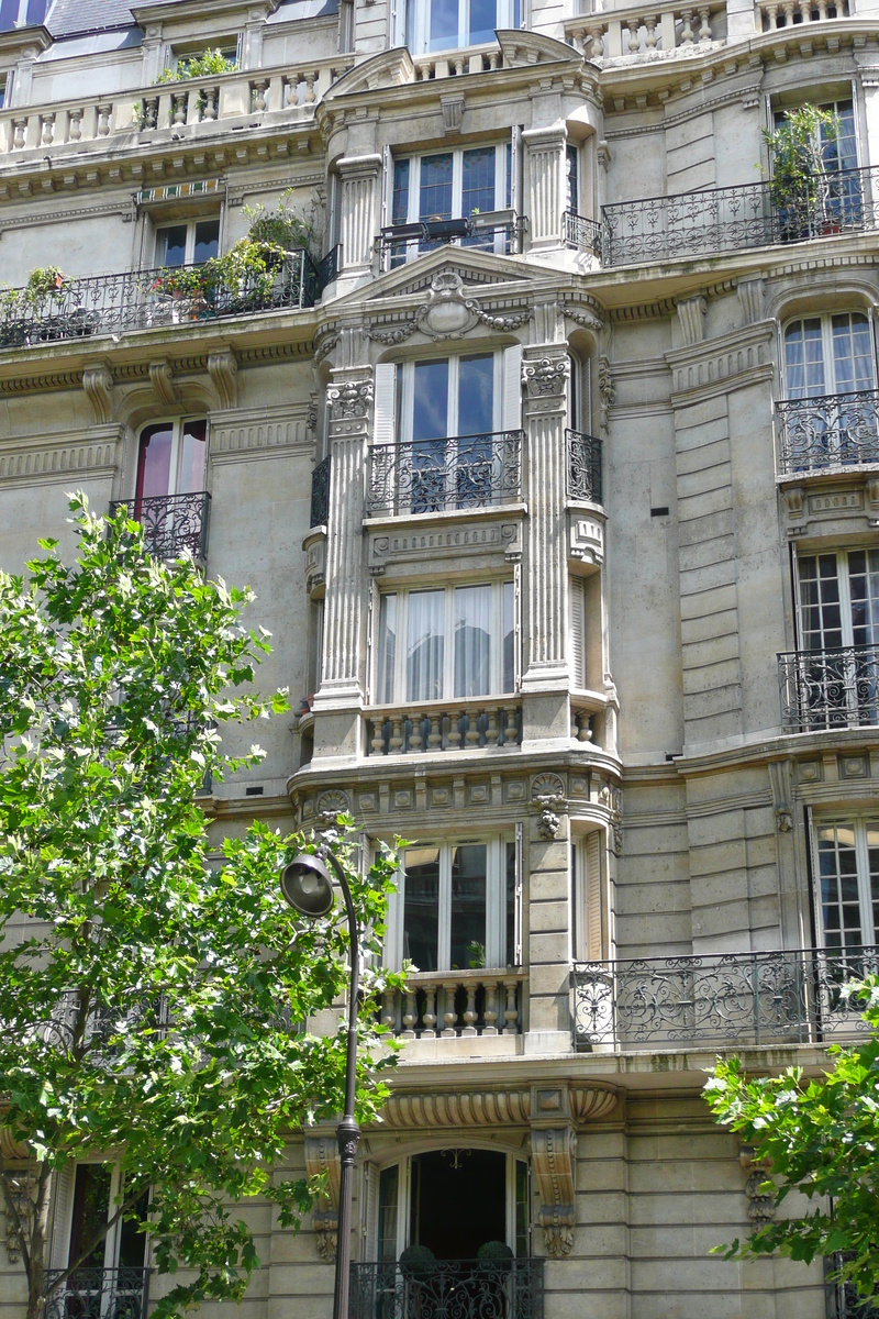 Photo France Paris Avenue Niel 2007-06 55