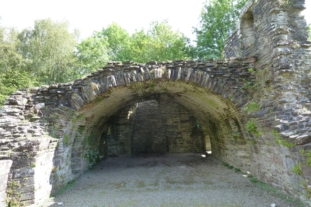 Photo Royaume-Uni Écosse Inchmahome Priory 2011-07 57