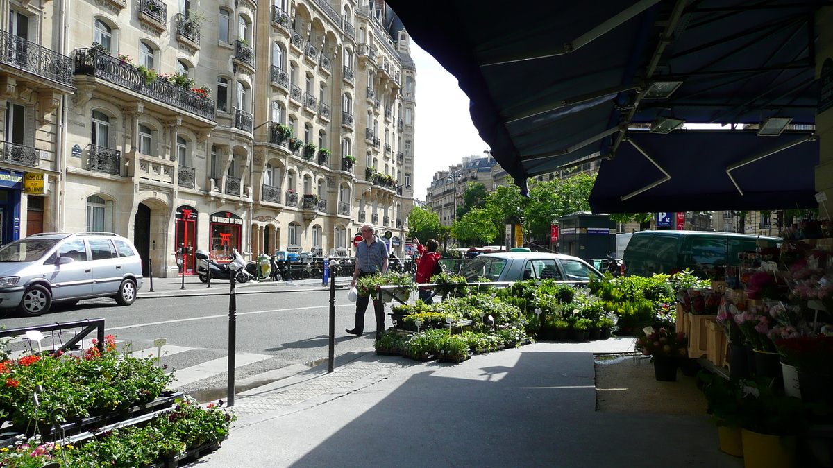 Photo France Paris 17eme Arrondissement Rue Jouffroy d'Abbans 2007-05 9