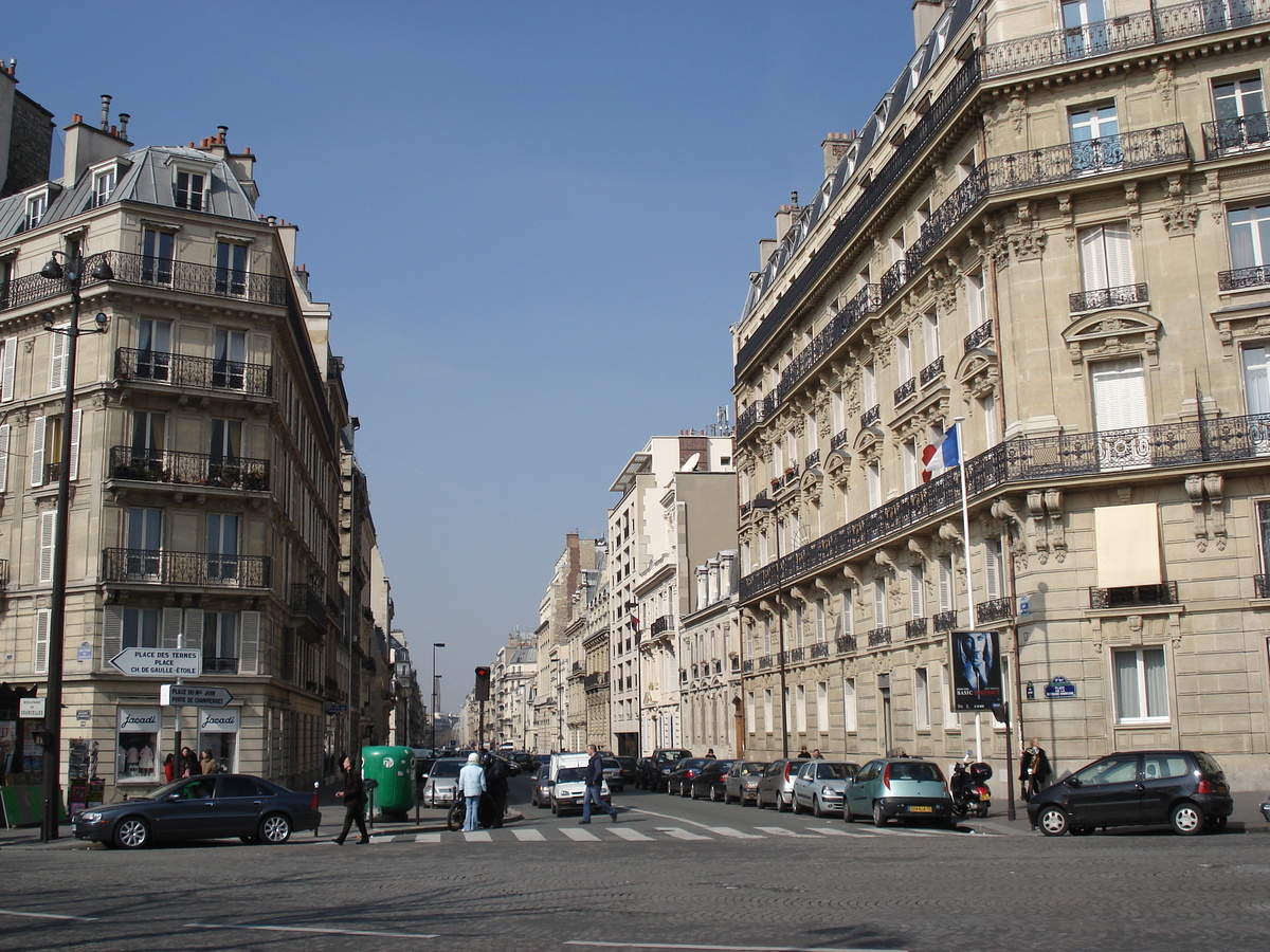 Photo France Paris 17eme Arrondissement Boulevard de Courcelles 2006-03 10