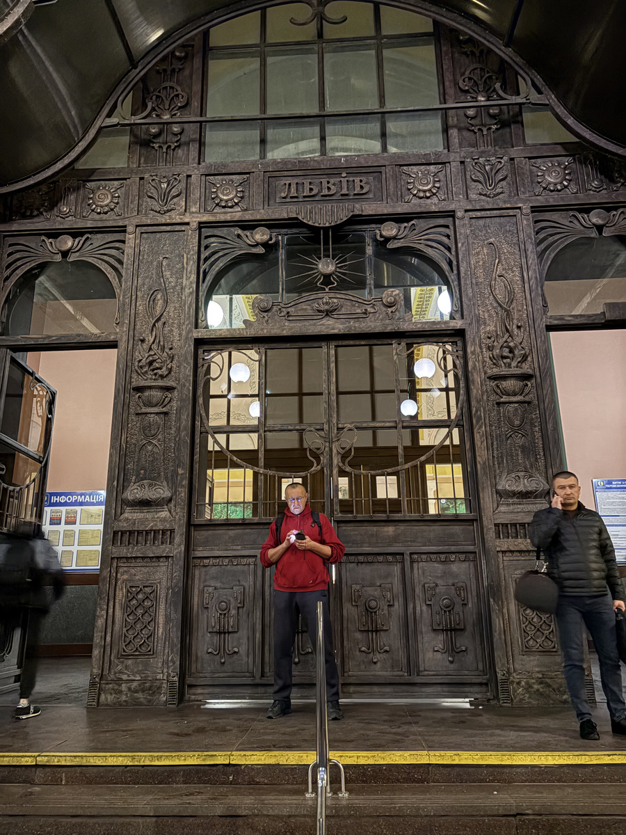 Photo Ukraine Lviv 2024-10 235