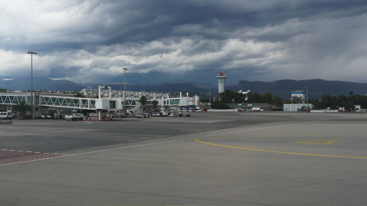 Photo France Aéroport de Nice 2007-07 13