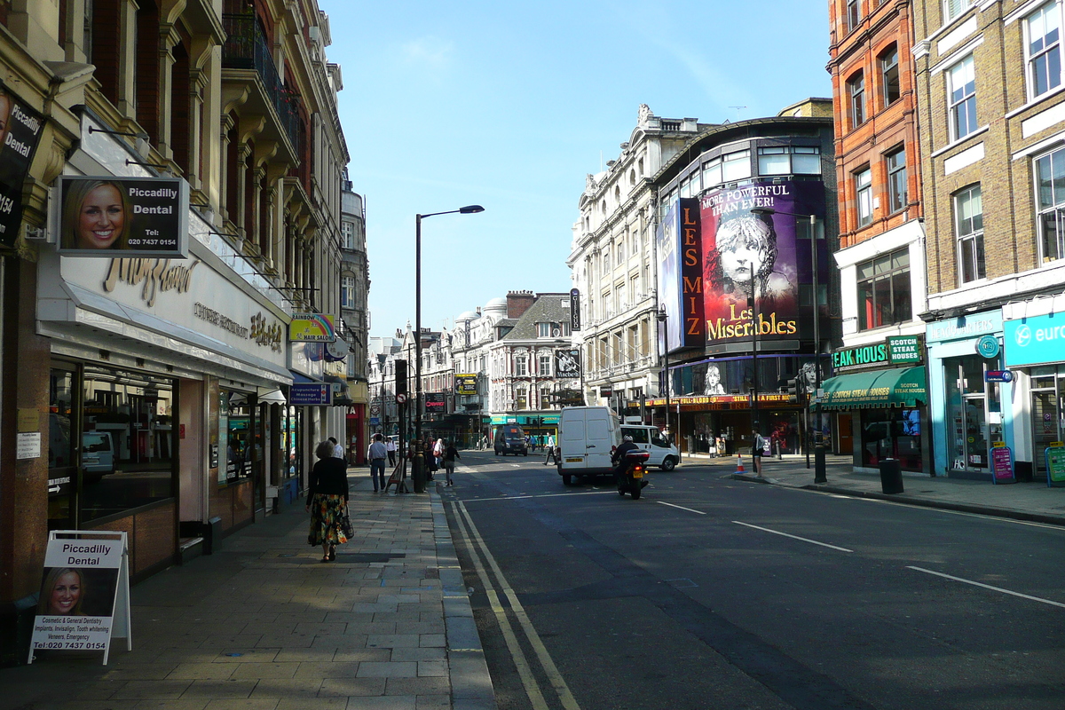 Photo Royaume-Uni Londres Avenue Shaftesbury 2007-09 66