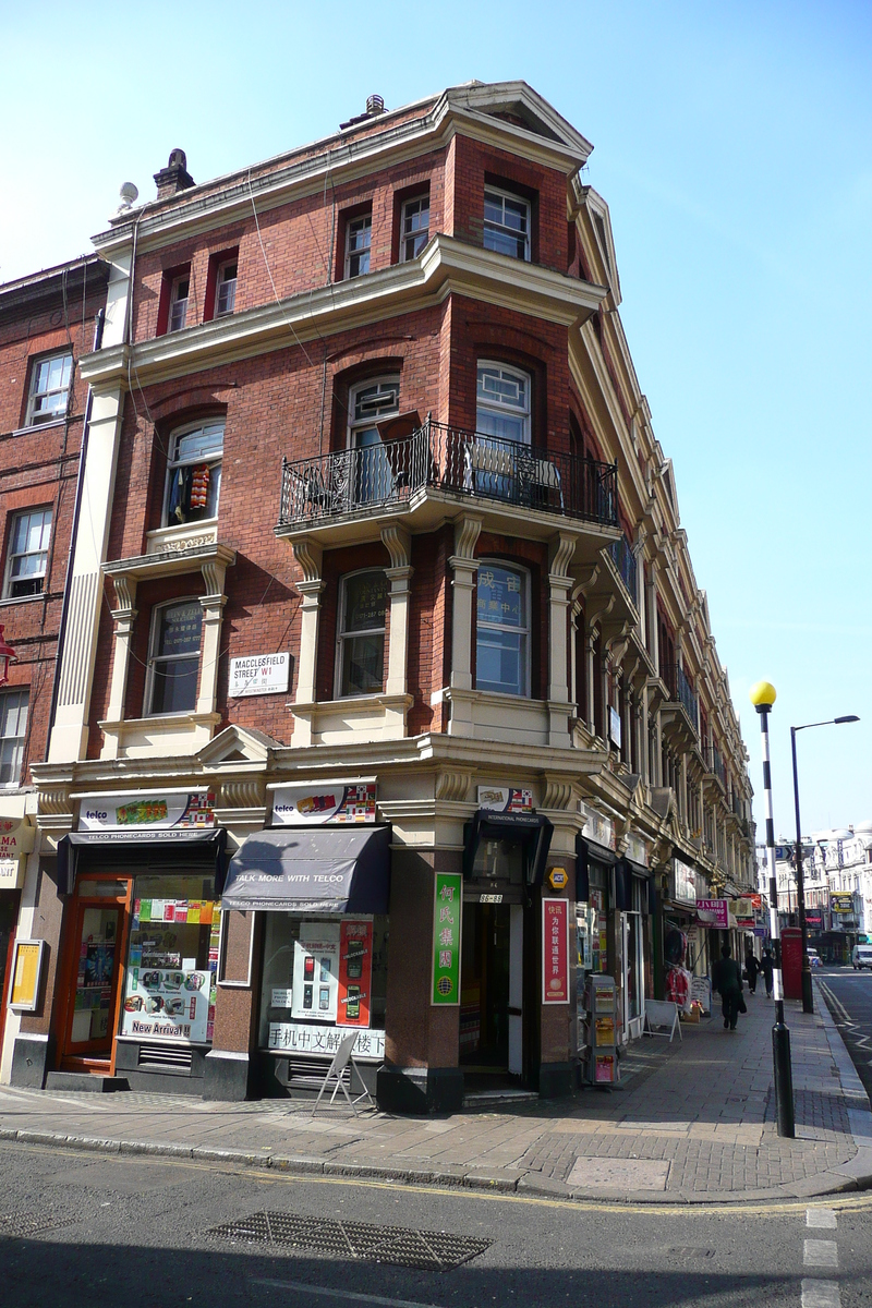 Photo Royaume-Uni Londres Avenue Shaftesbury 2007-09 21