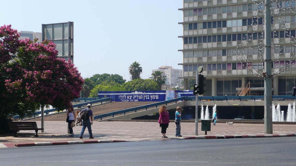 Photo Israel Tel Aviv Rue Ibn Gvirol 2007-06 33