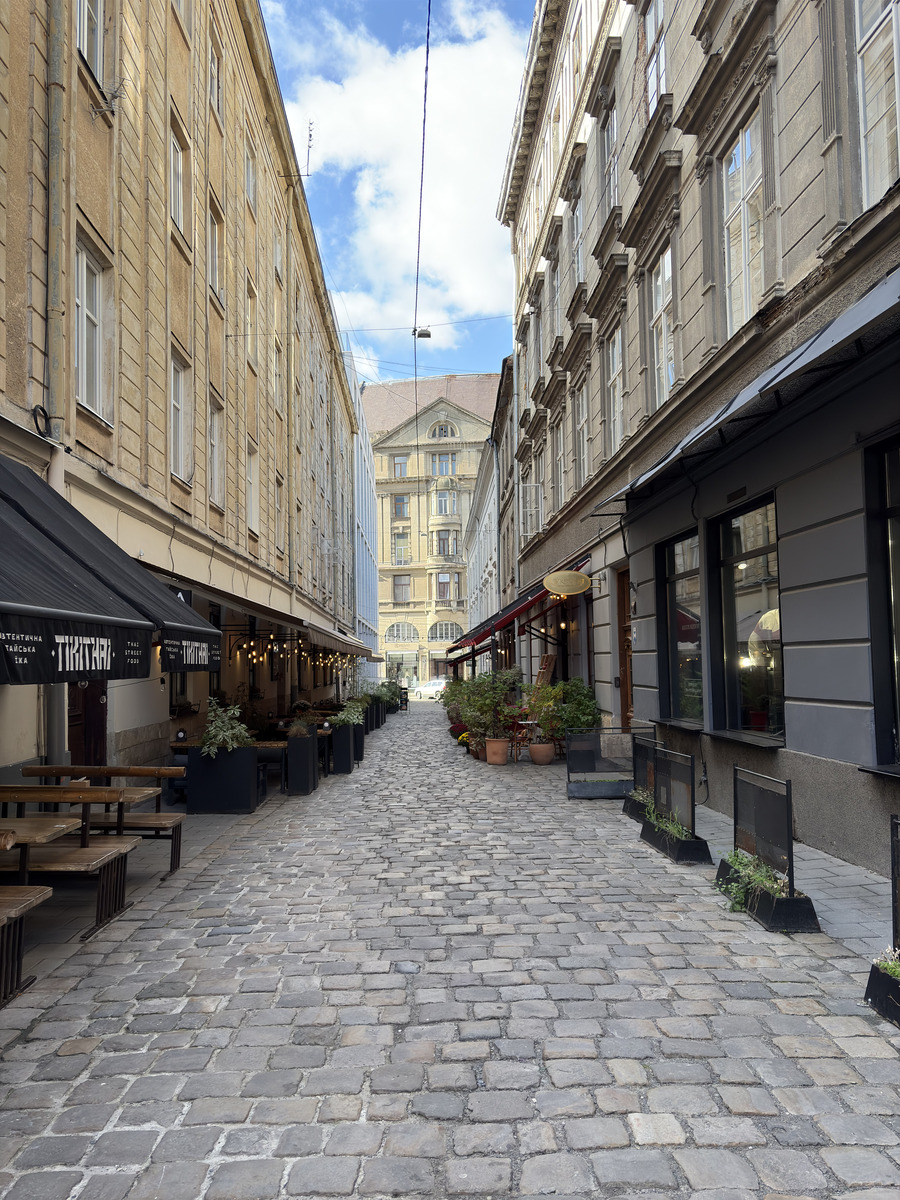 Photo Ukraine Lviv 2024-10 573