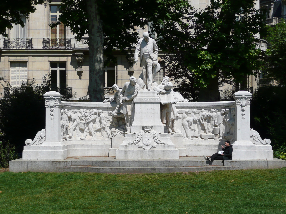 Photo France Paris Avenue Foch 2007-06 1