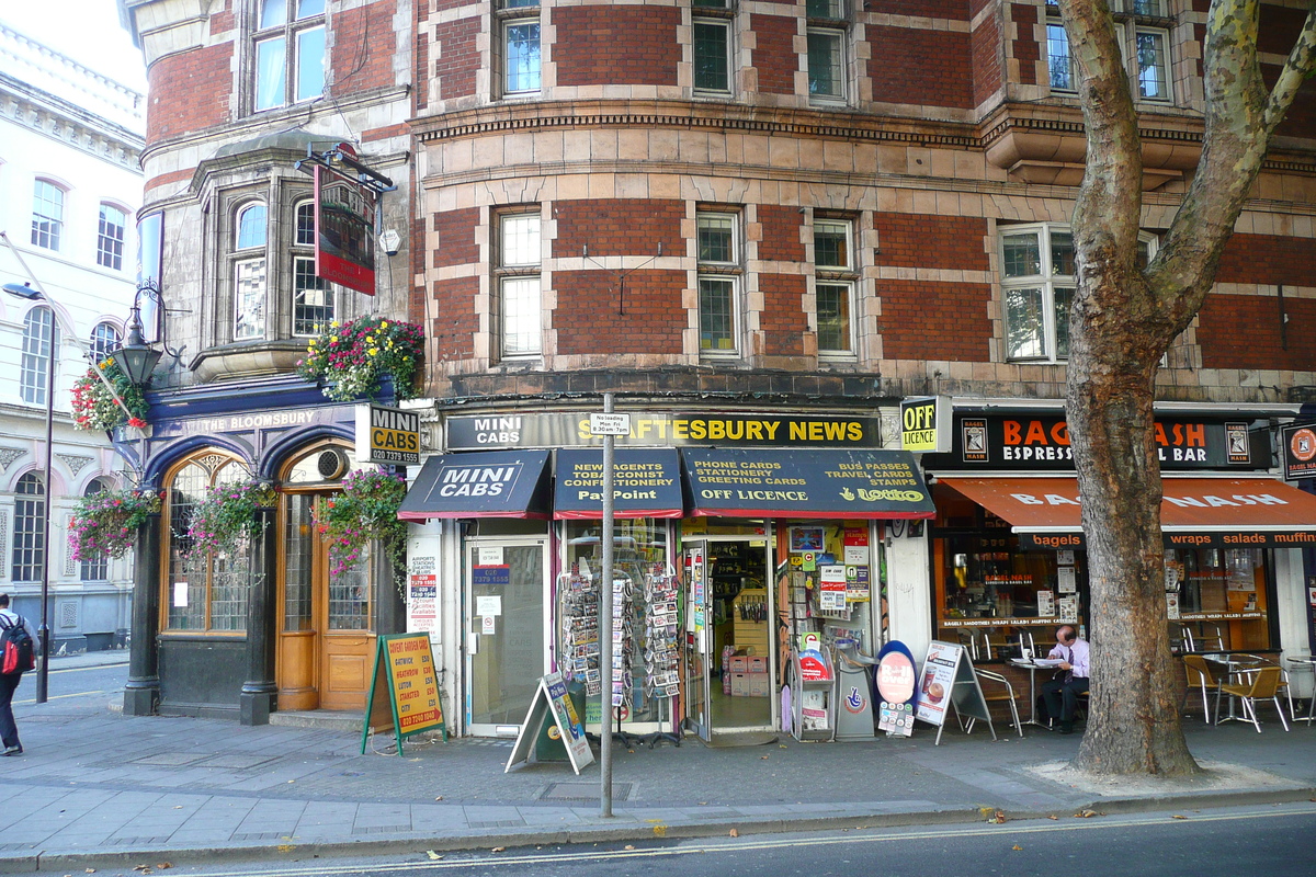 Photo Royaume-Uni Londres Avenue Shaftesbury 2007-09 5
