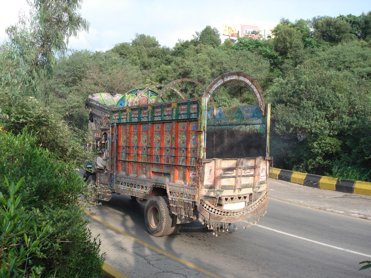 Photo Pakistan Route de Islamabad à Murree 2006-08 119