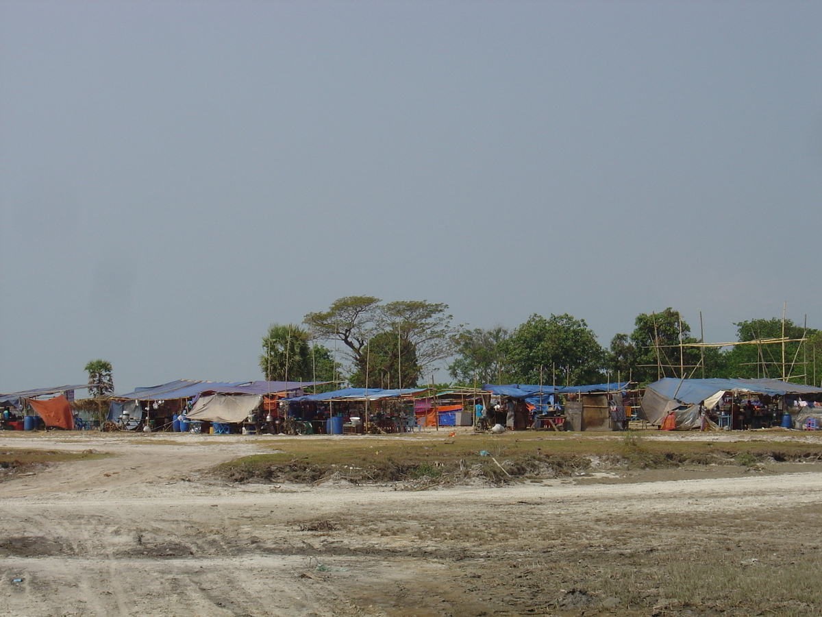 Photo Birmanie (Myanmar) Nord de Maungmagan 2005-01 2