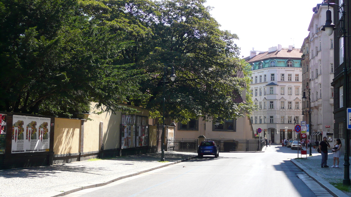 Photo République Tchèque Prague rue 17 Listopadu 2007-07 2